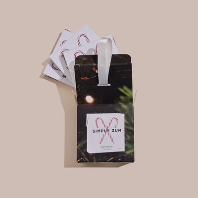 ORNAMENT GIFT BOX: CANDY CANE GUM